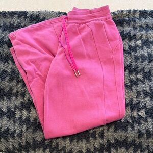 Pink Lululemon wide leg scuba sweatpants size 6